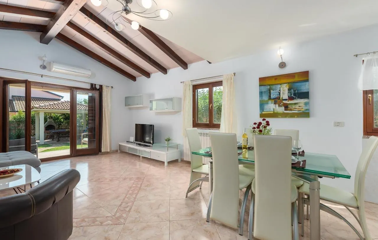 Villa Lucas Novigrad   Novigrad (Istria)