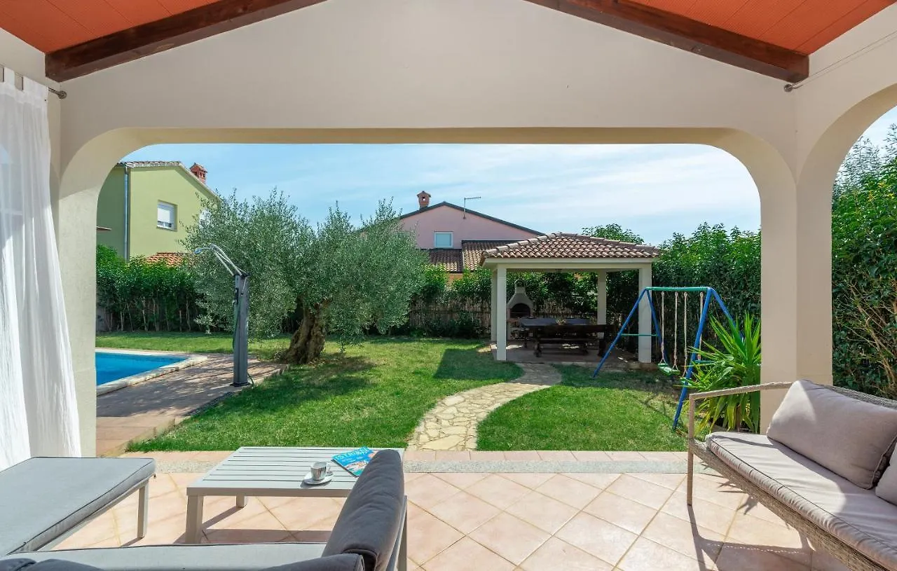 Villa Lucas Novigrad  0*, Novigrad (Istria) Croatia